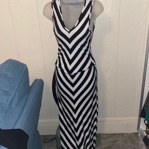 Maxi black and white stripes dress